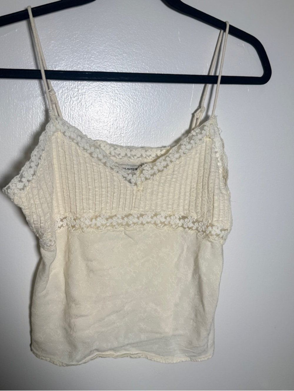 Urban Outfitters Ivory Lace Cami Cropped Tank Cottagecore Large
